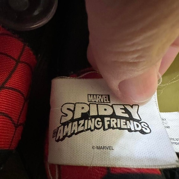 Marvel Spidey and his Amazing Friends Web Clingers Plush - Picture 3 of 5